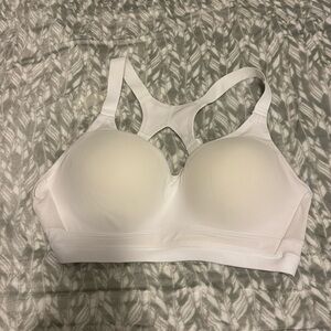 incredible workout bra by victoria’s secret